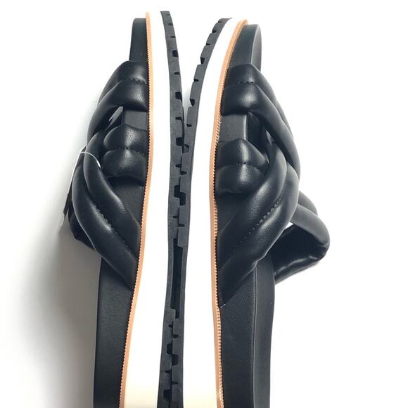 Time and Tru Women's Cross Strap Black Sandals Sz 6 - Picture 6 of 11